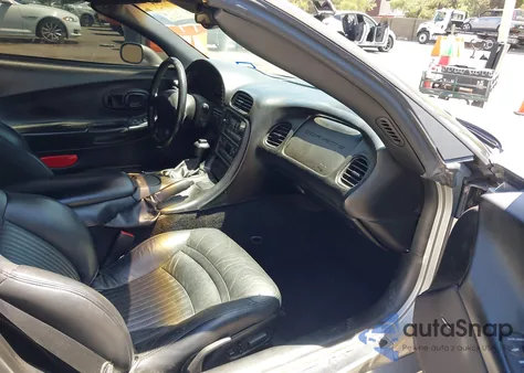 2004 Chevrolet Corvette из США, поврежденный, VIN 1G1YY22G345134018